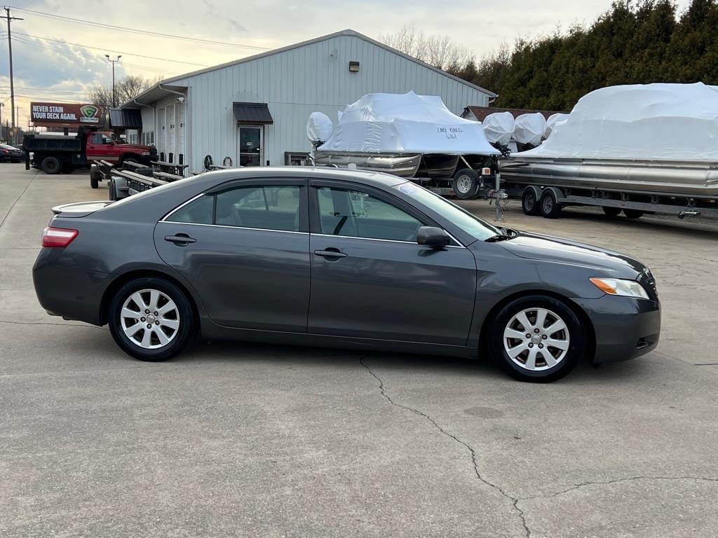 Toyota Camry  2009