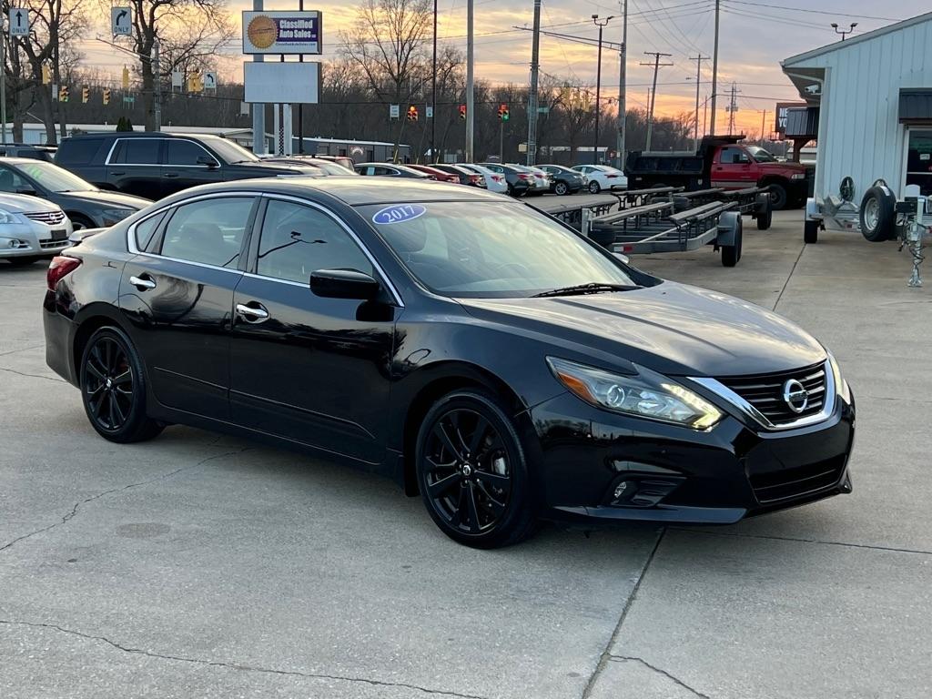 Nissan Altima  2017