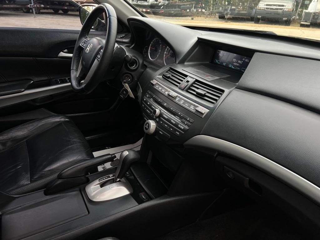 Honda Accord  2010