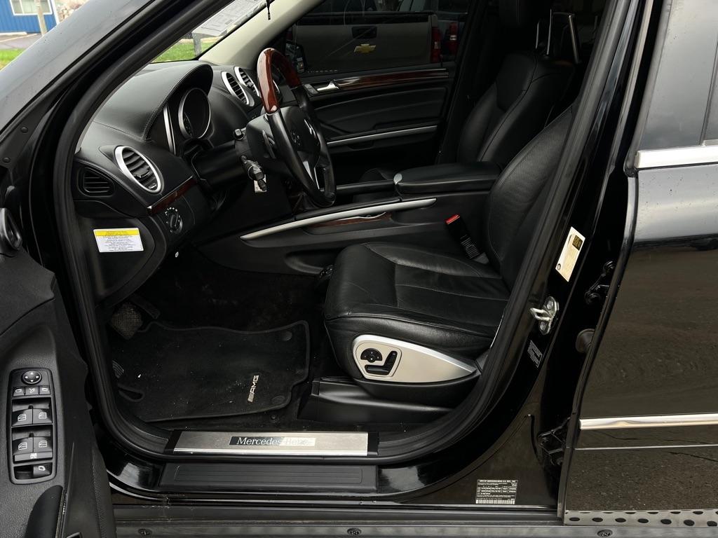 Mercedes-Benz GL-Class  2012