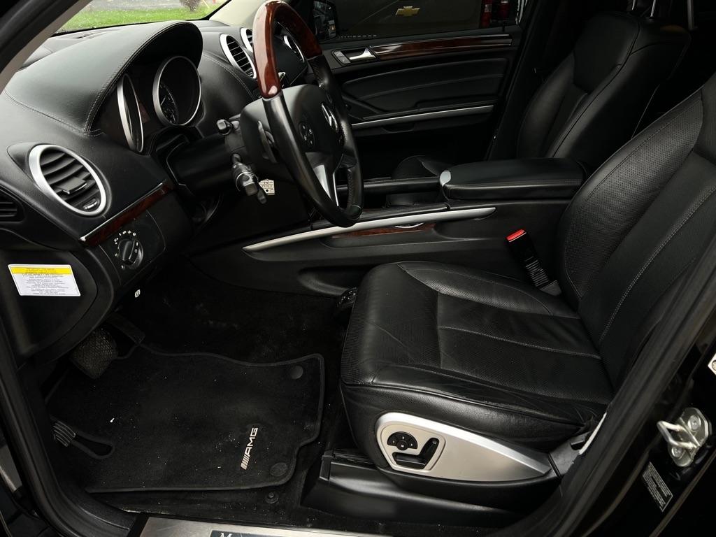 Mercedes-Benz GL-Class  2012
