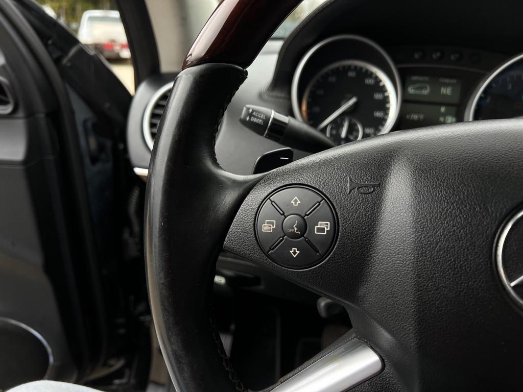 Mercedes-Benz GL-Class  2012