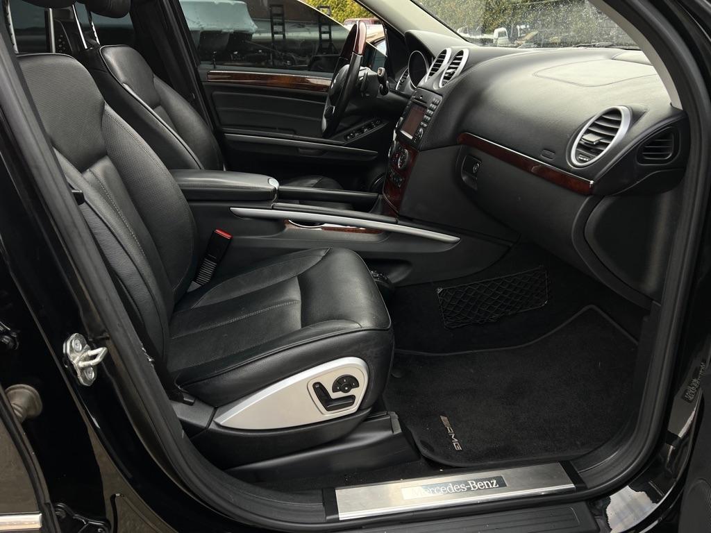 Mercedes-Benz GL-Class  2012