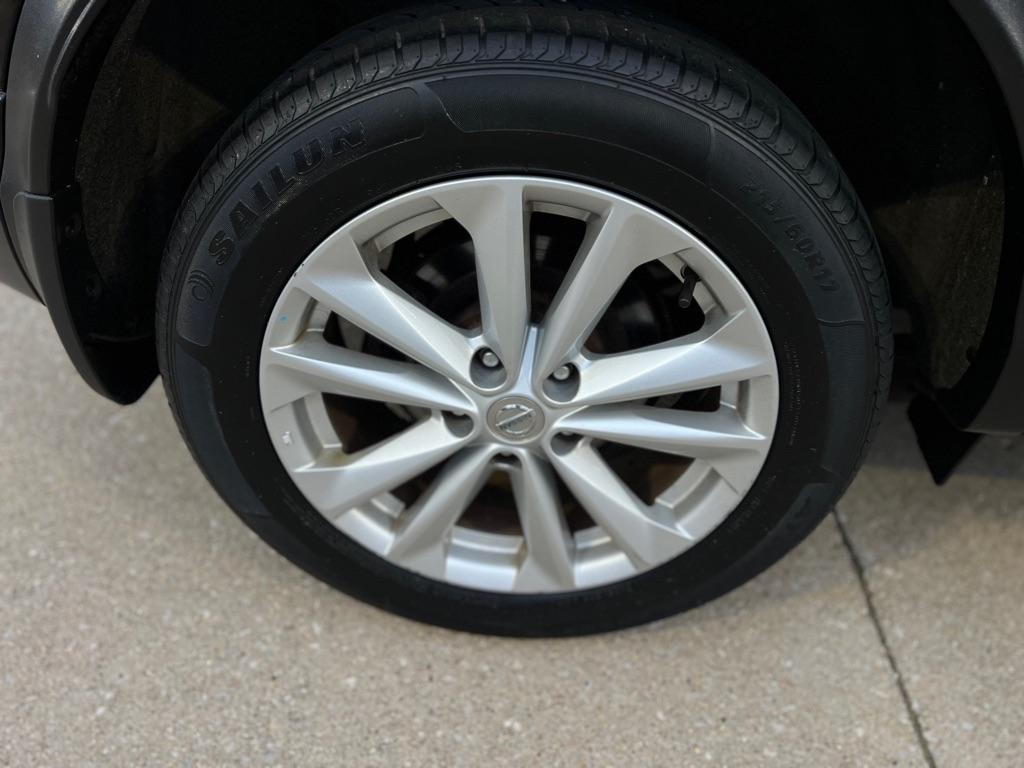 Nissan Rogue Sport  2017