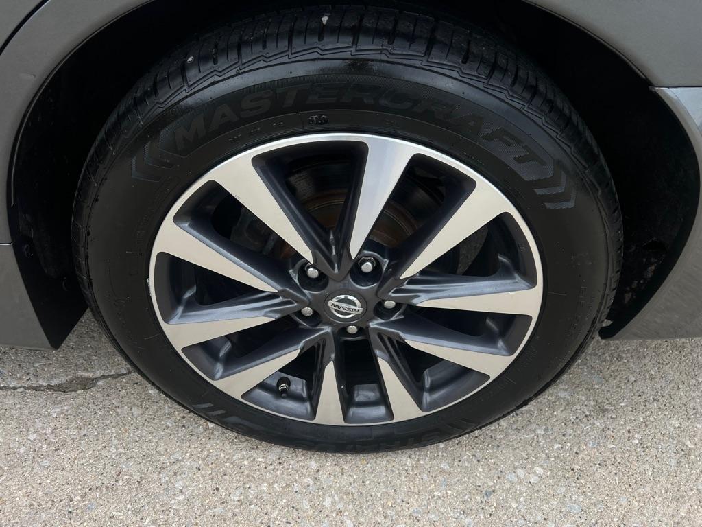 Nissan Altima  2017