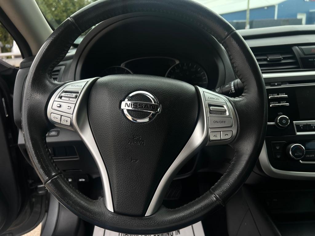 Nissan Altima  2017