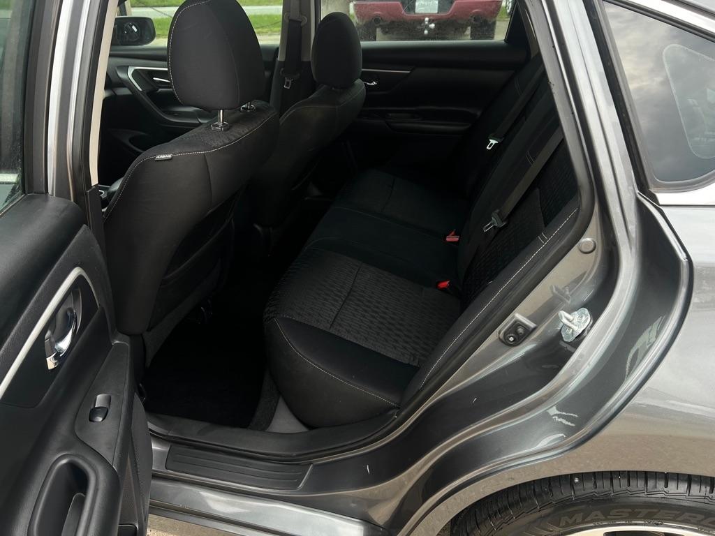 Nissan Altima  2017