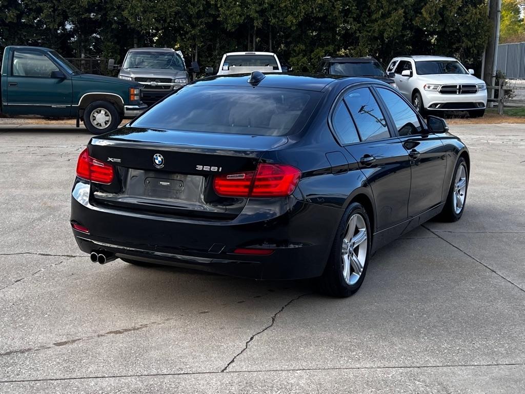 BMW 3-Series  2014