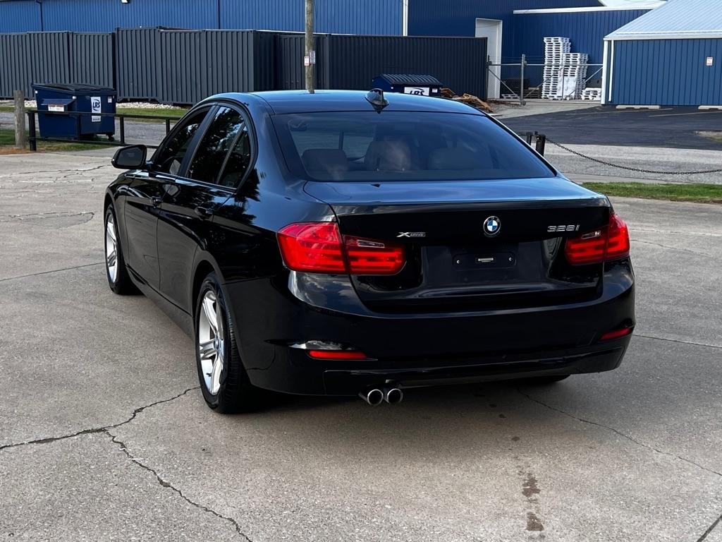 BMW 3-Series  2014