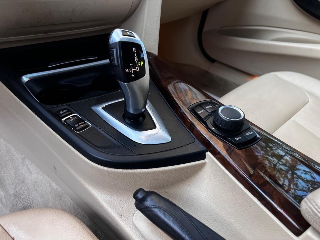BMW 3-Series  2014