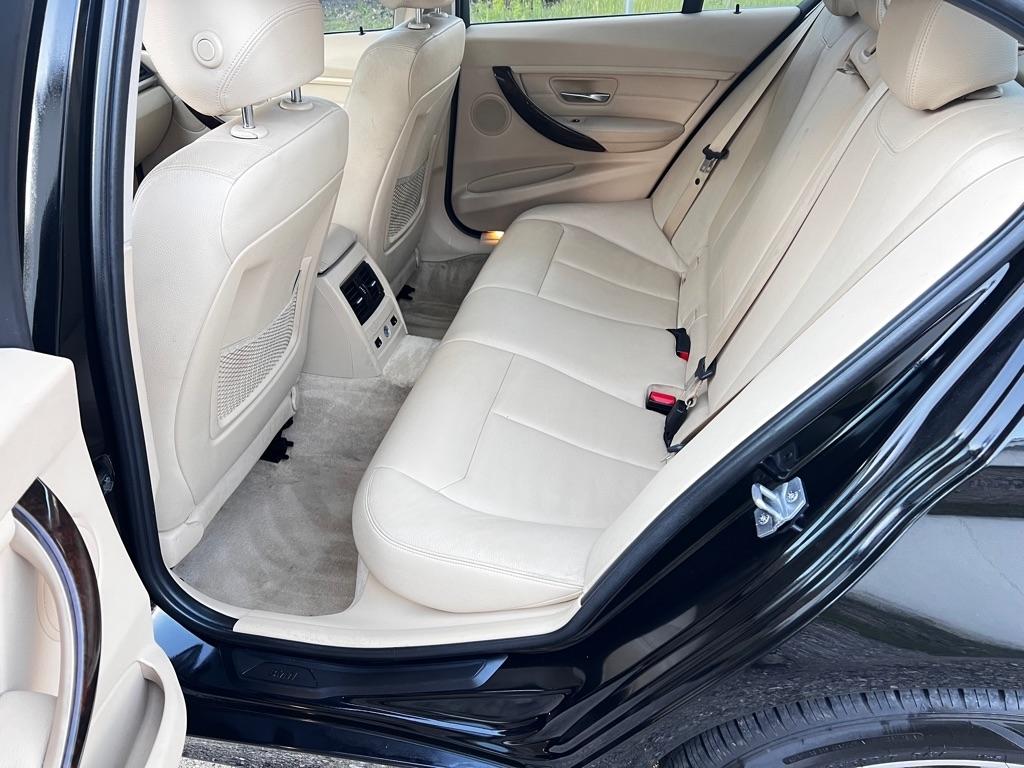 BMW 3-Series  2014