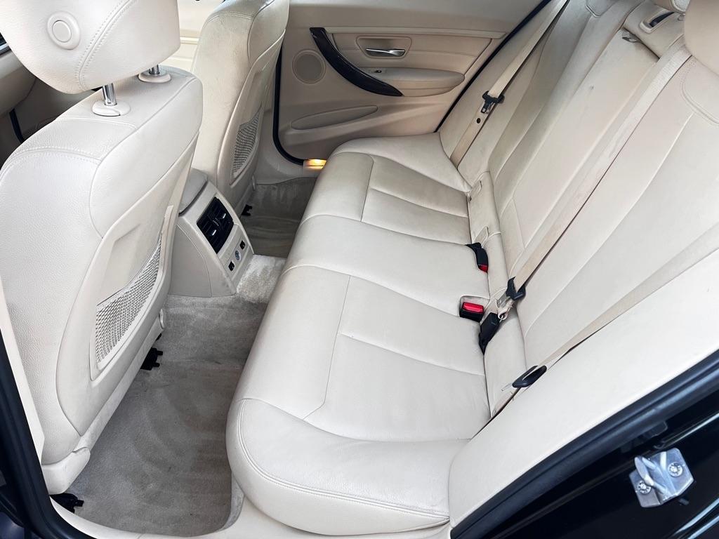 BMW 3-Series  2014