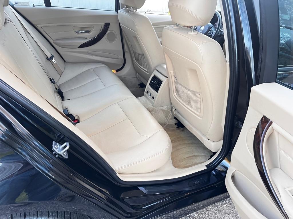 BMW 3-Series  2014
