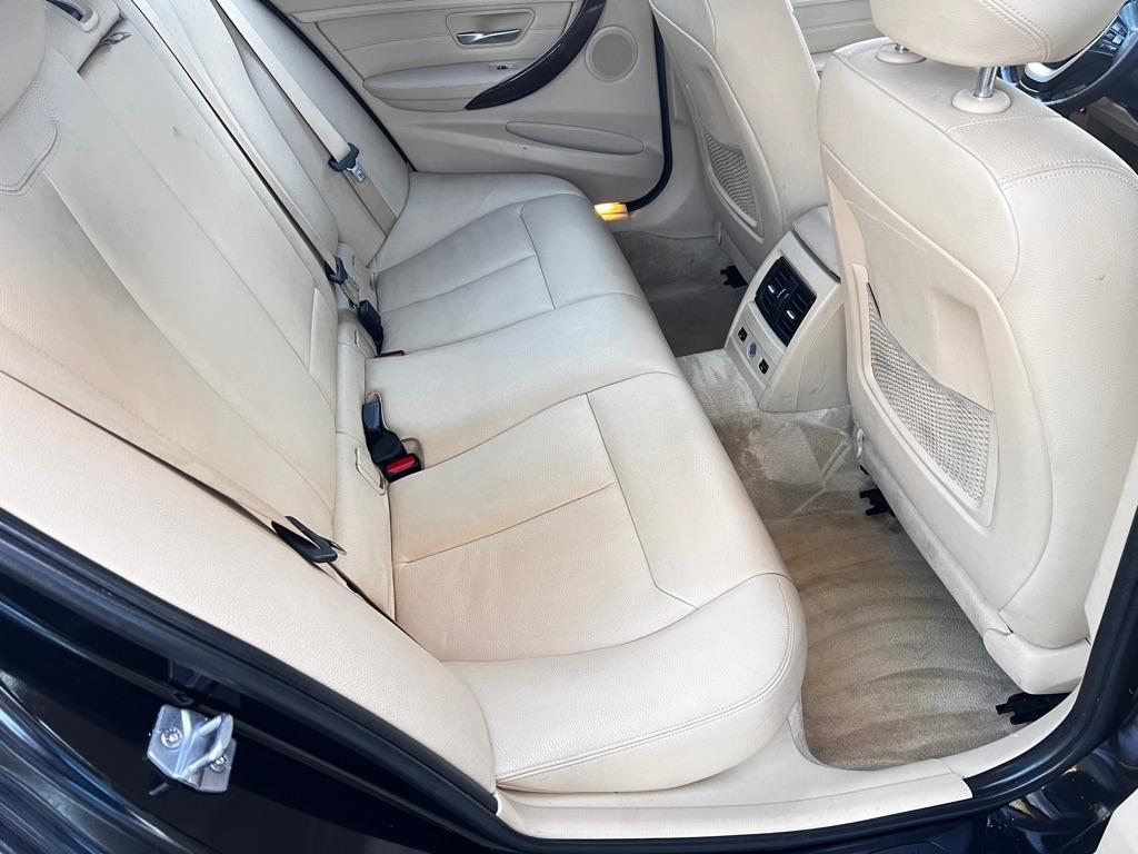 BMW 3-Series  2014