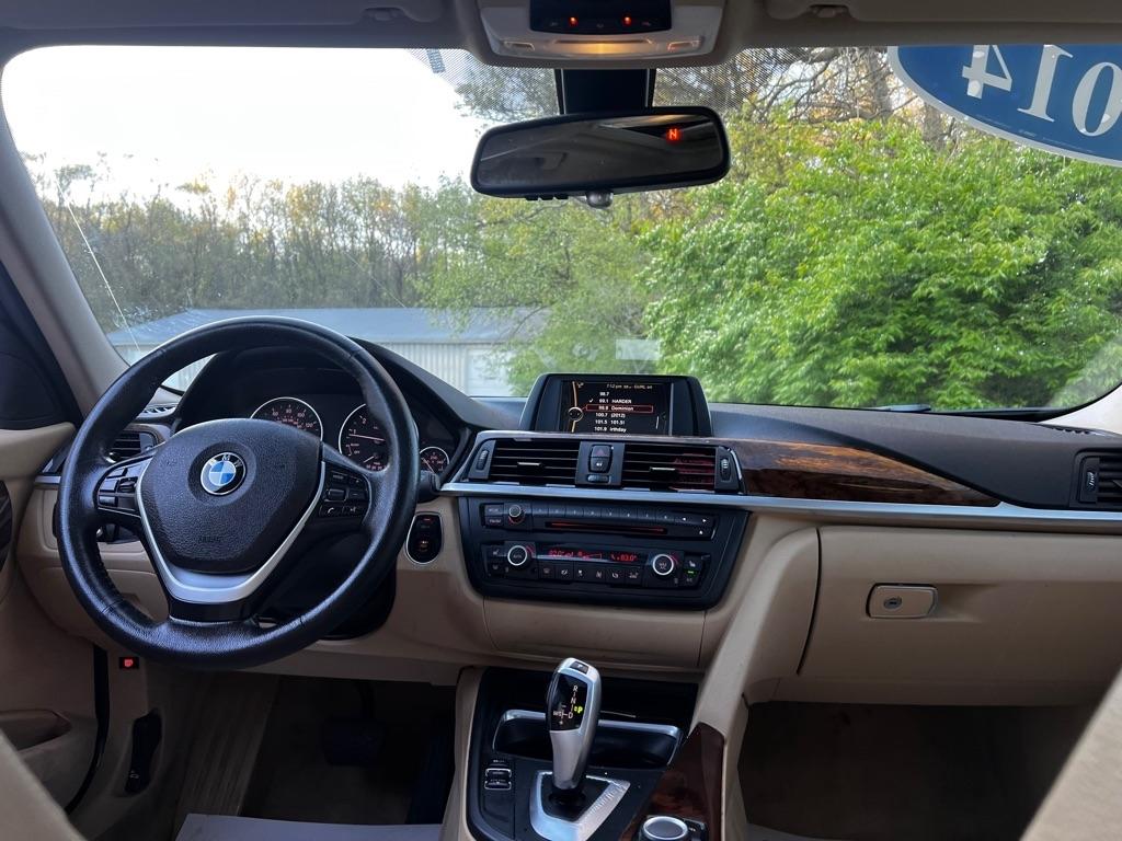 BMW 3-Series  2014