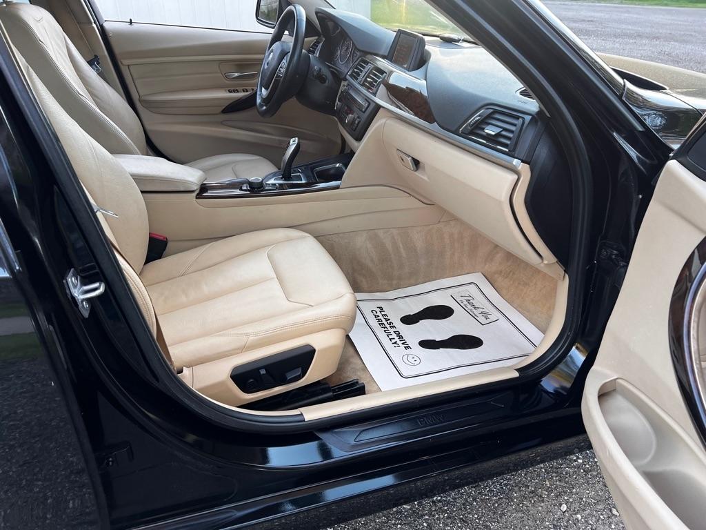 BMW 3-Series  2014