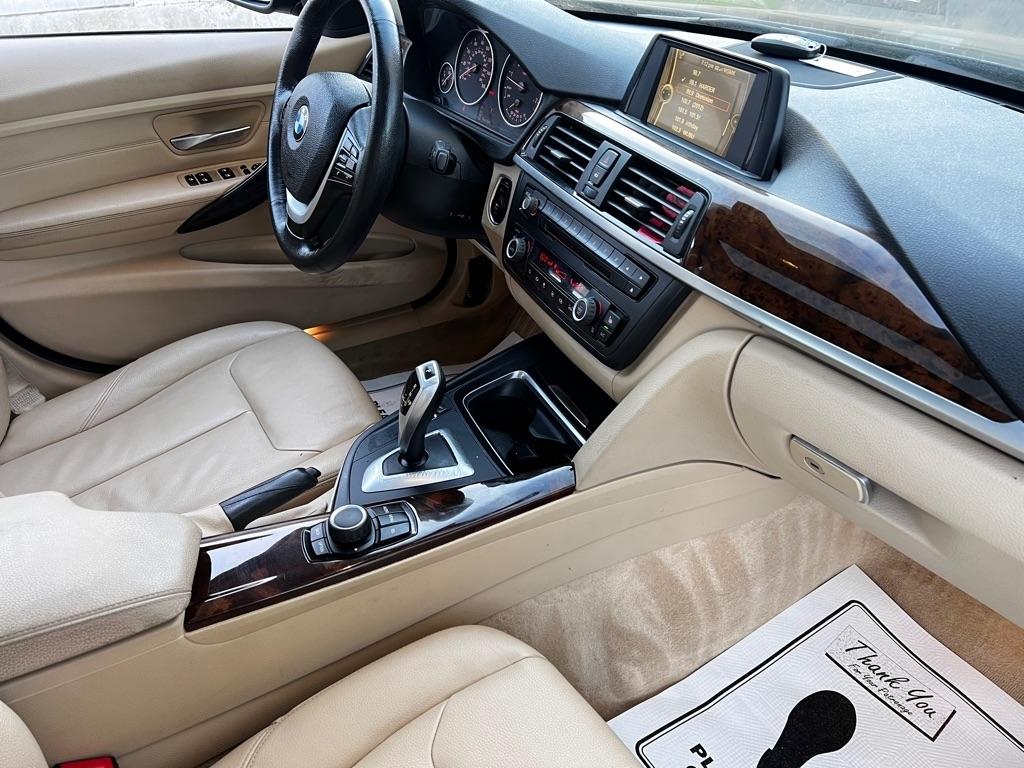 BMW 3-Series  2014