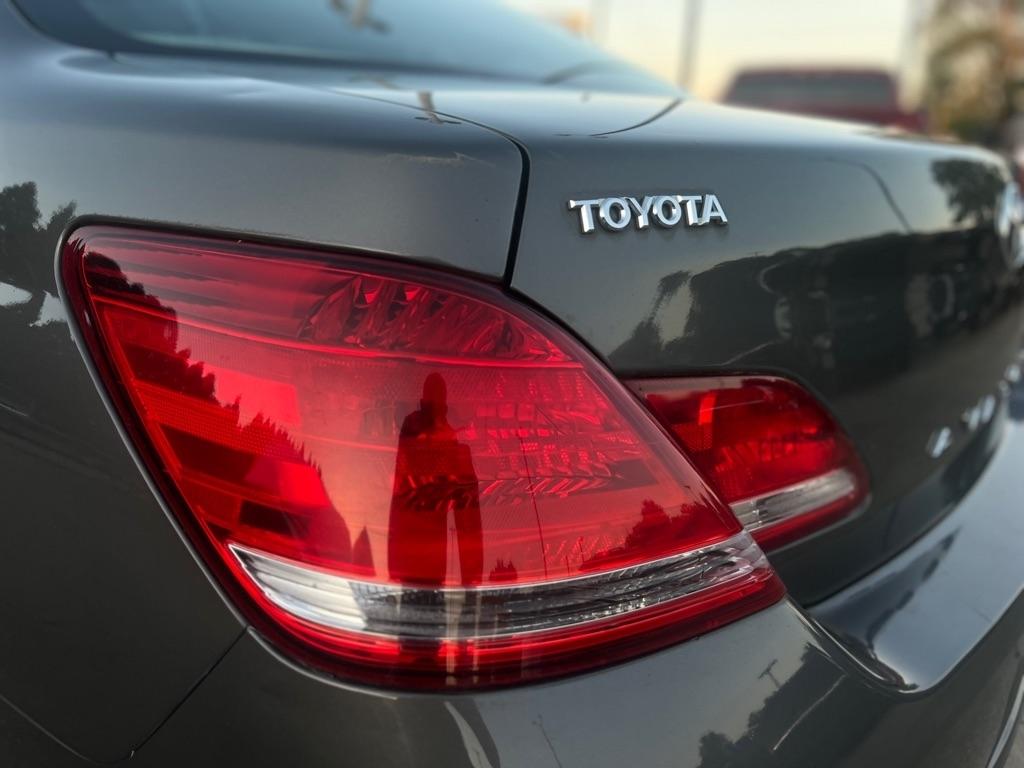 Toyota Avalon  2006
