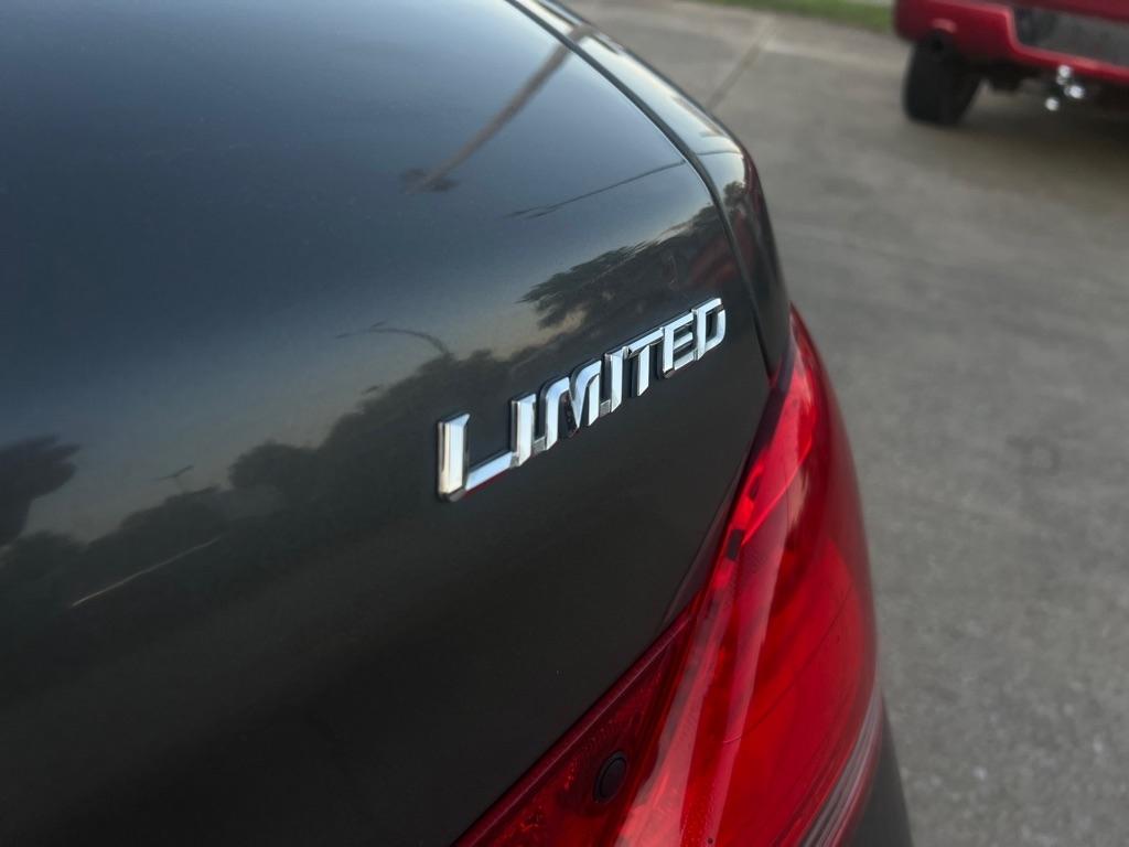 Toyota Avalon  2006