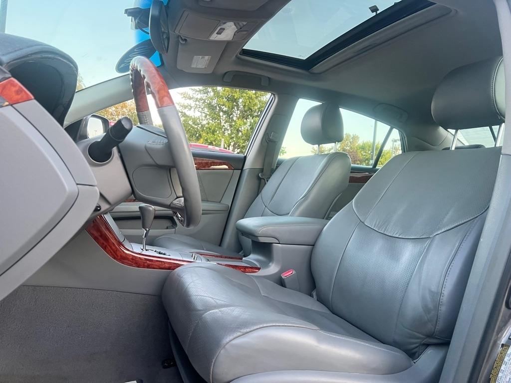 Toyota Avalon  2006
