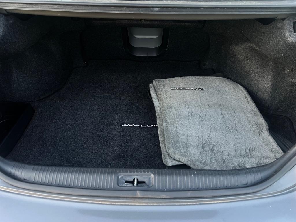 Toyota Avalon  2006