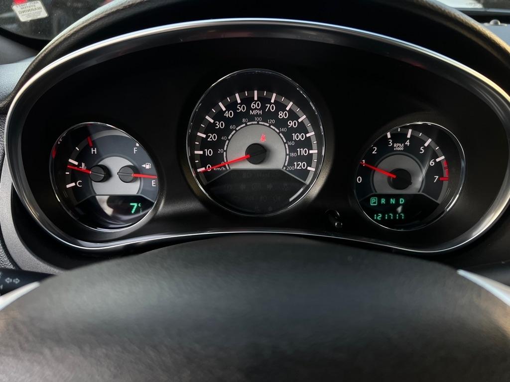 Chrysler 200  2013