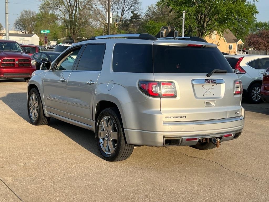 GMC Acadia  2013