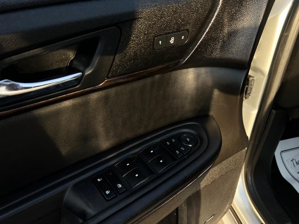 GMC Acadia  2013