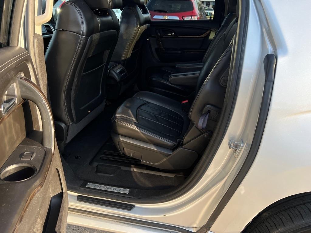 GMC Acadia  2013