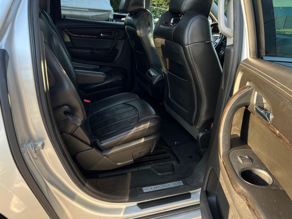 GMC Acadia  2013