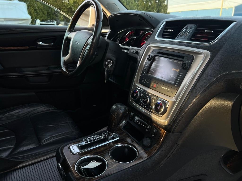 GMC Acadia  2013