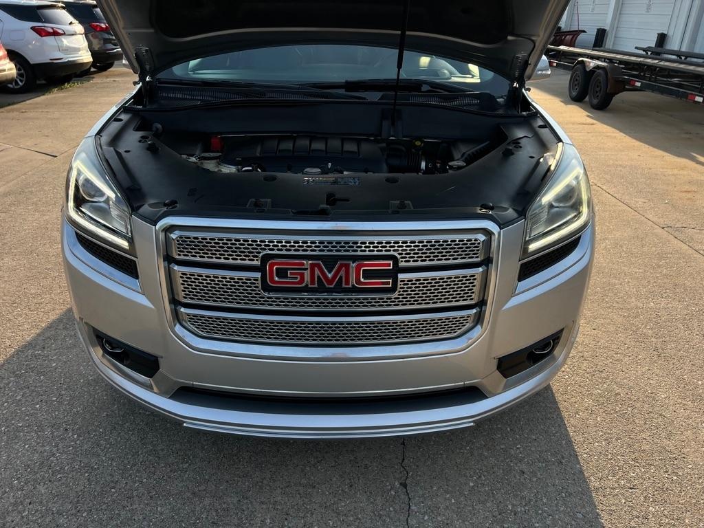 GMC Acadia  2013