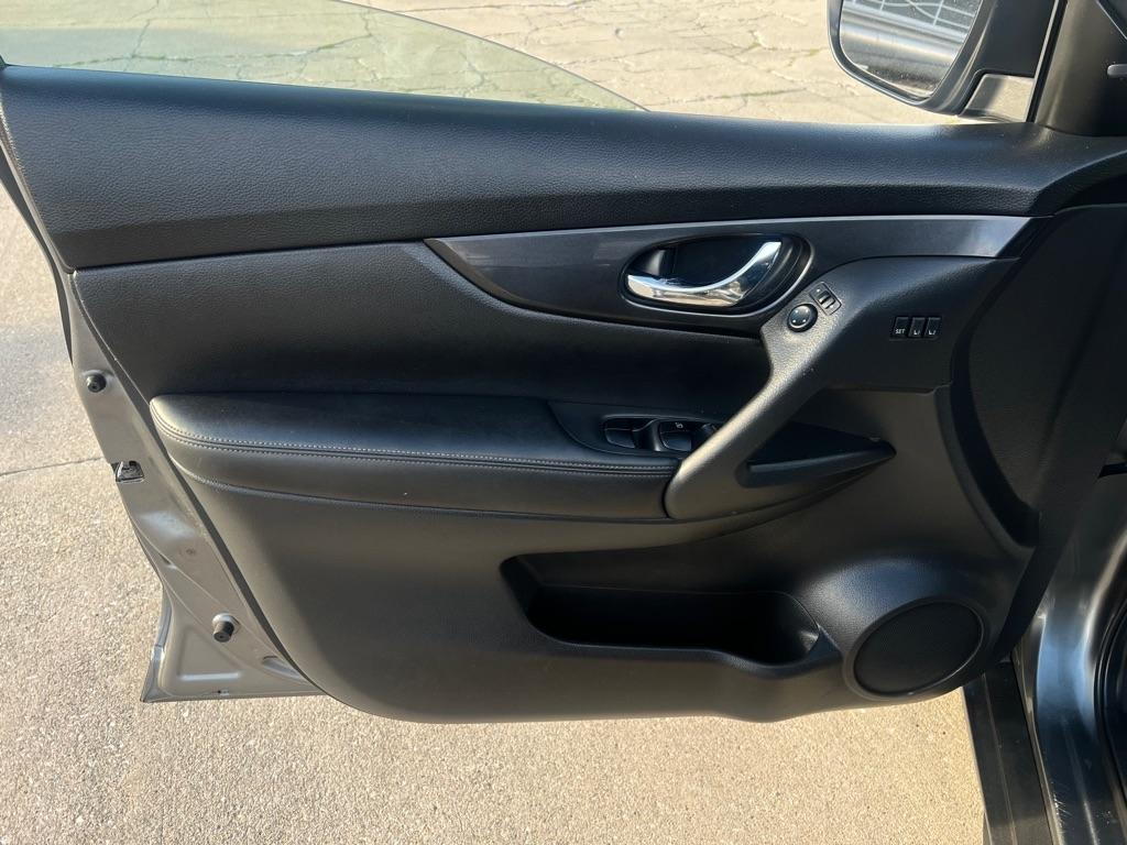Nissan Rogue S 2018