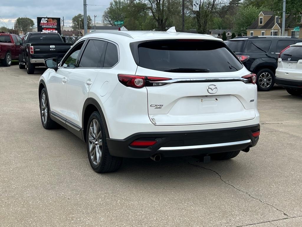 Mazda CX-9  2018