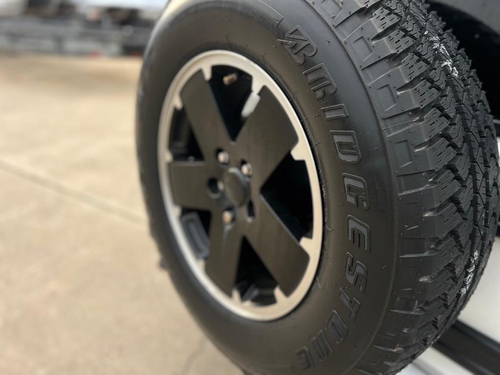 Jeep Wrangler  2012
