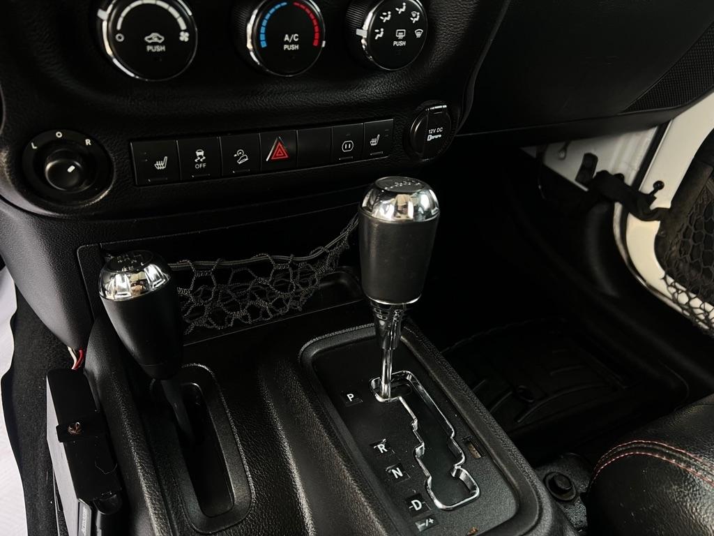 Jeep Wrangler  2012
