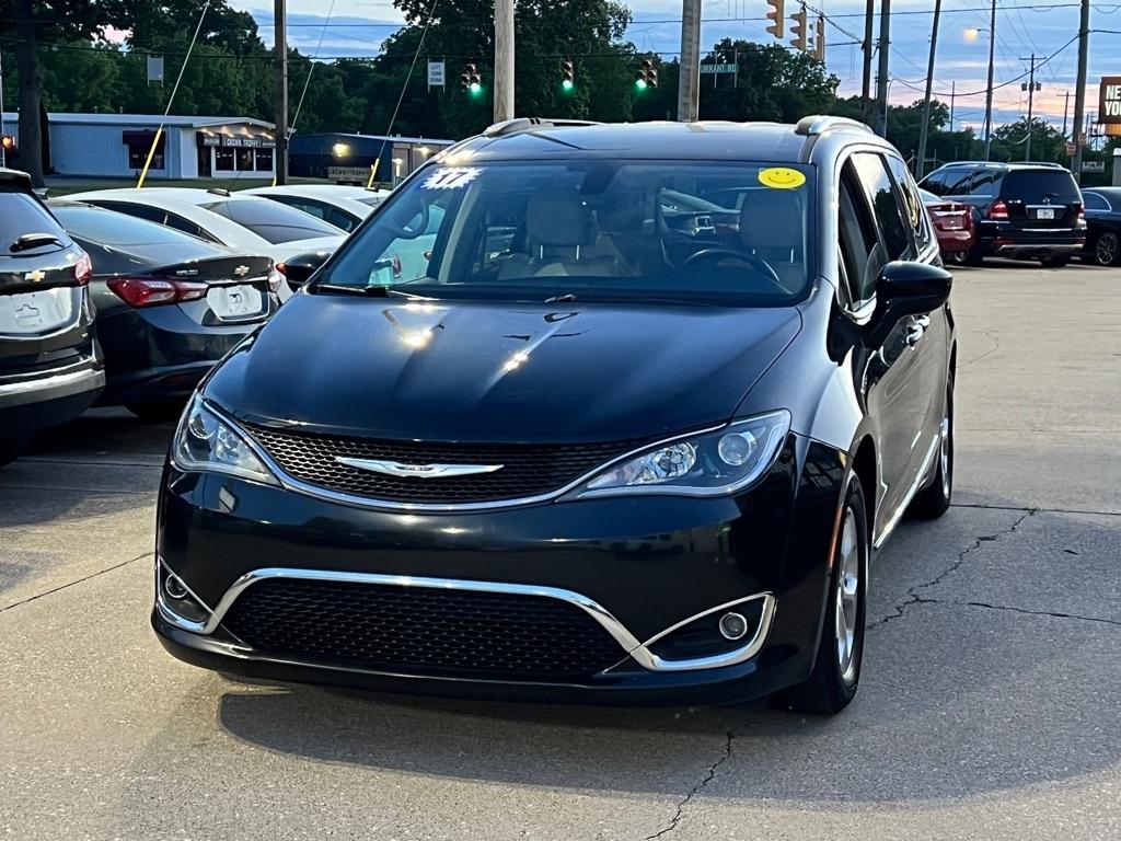 Chrysler Pacifica  2017