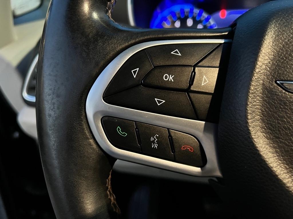 Chrysler Pacifica  2017