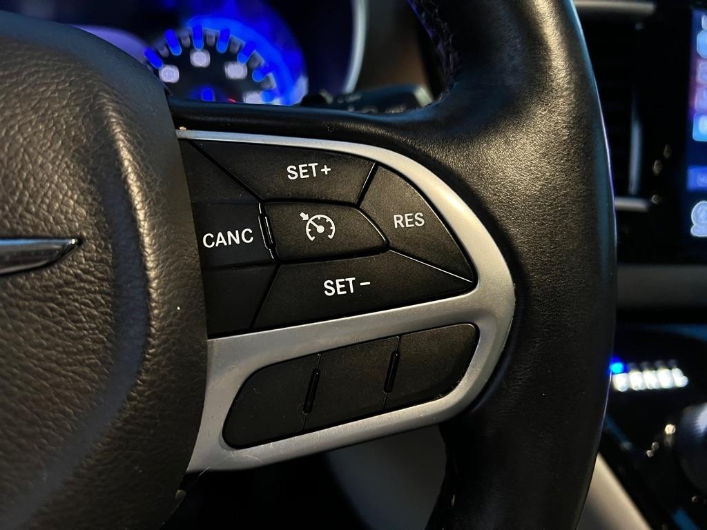Chrysler Pacifica  2017