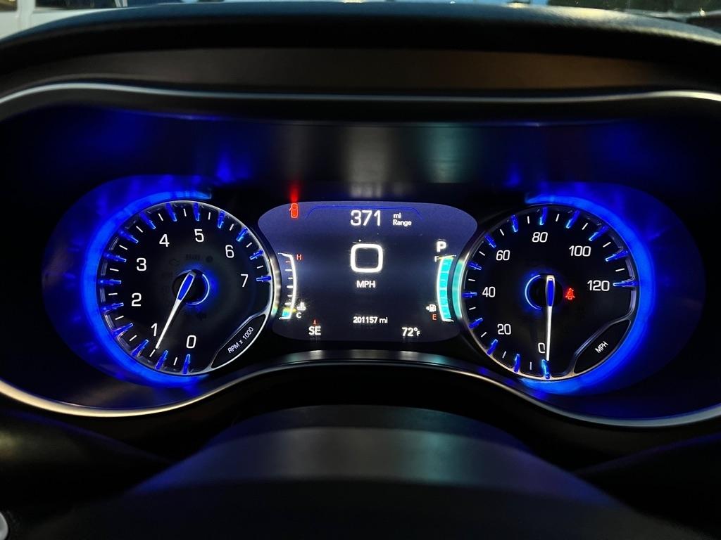Chrysler Pacifica  2017