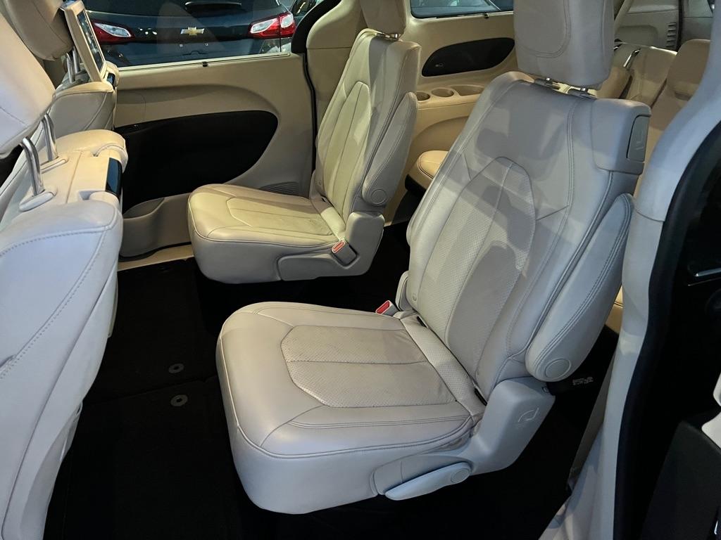Chrysler Pacifica  2017