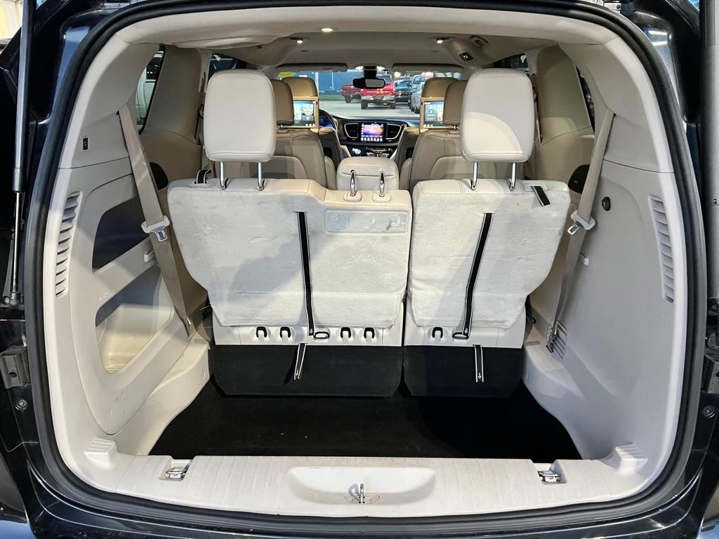 Chrysler Pacifica  2017