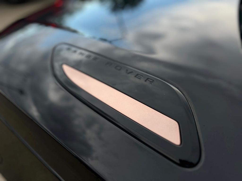 Land Rover Range Rover Velar  2018