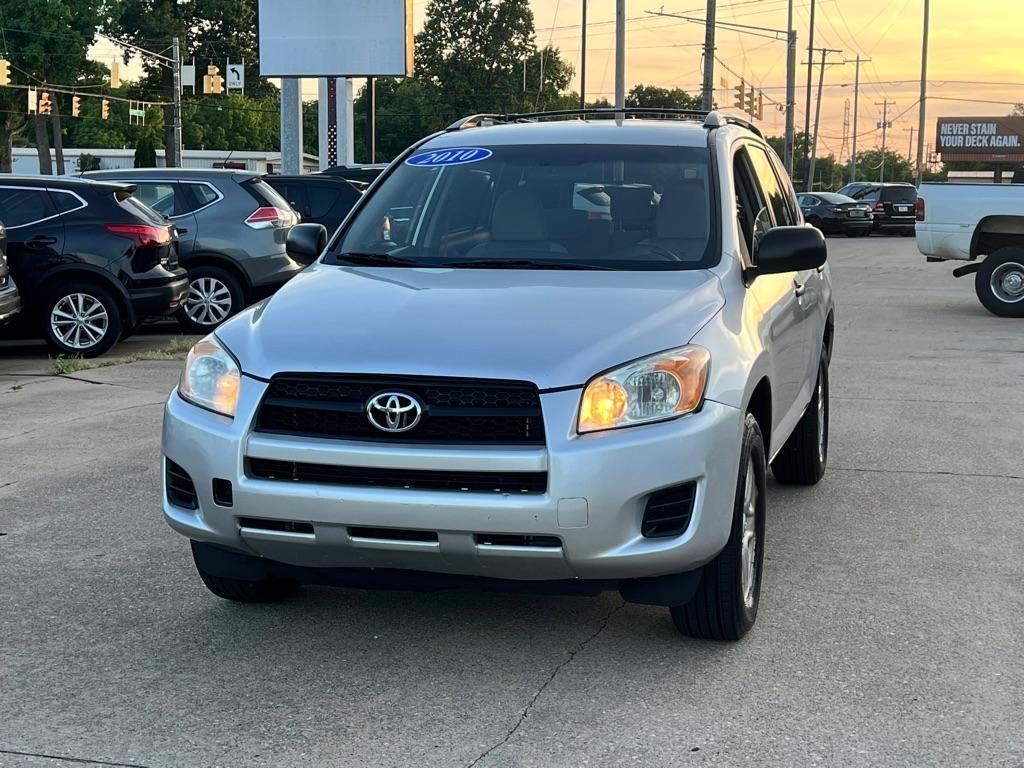 Toyota RAV4  2010