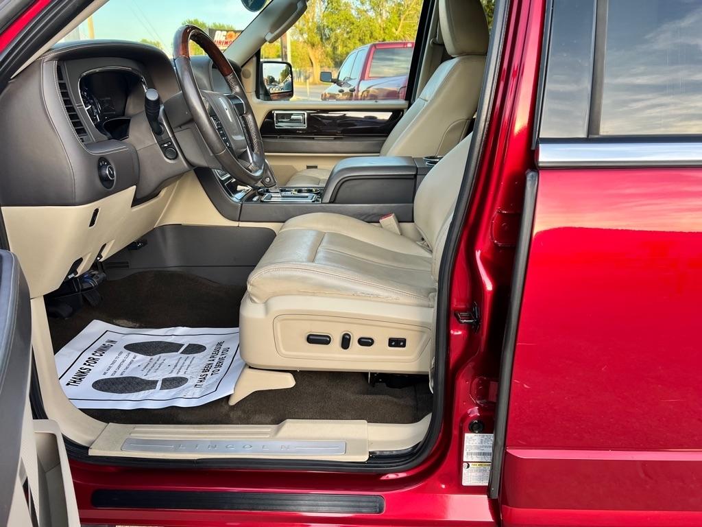 Lincoln Navigator  2015