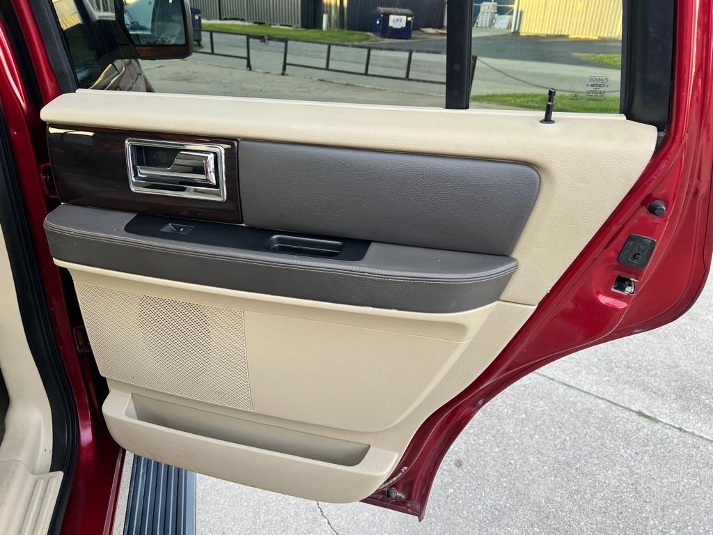 Lincoln Navigator  2015