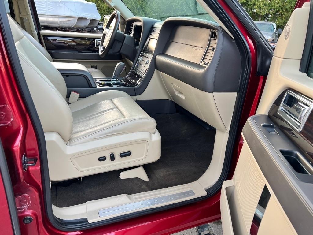 Lincoln Navigator  2015