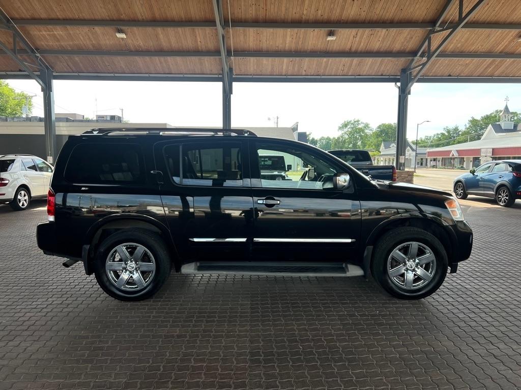 Nissan Armada  2012