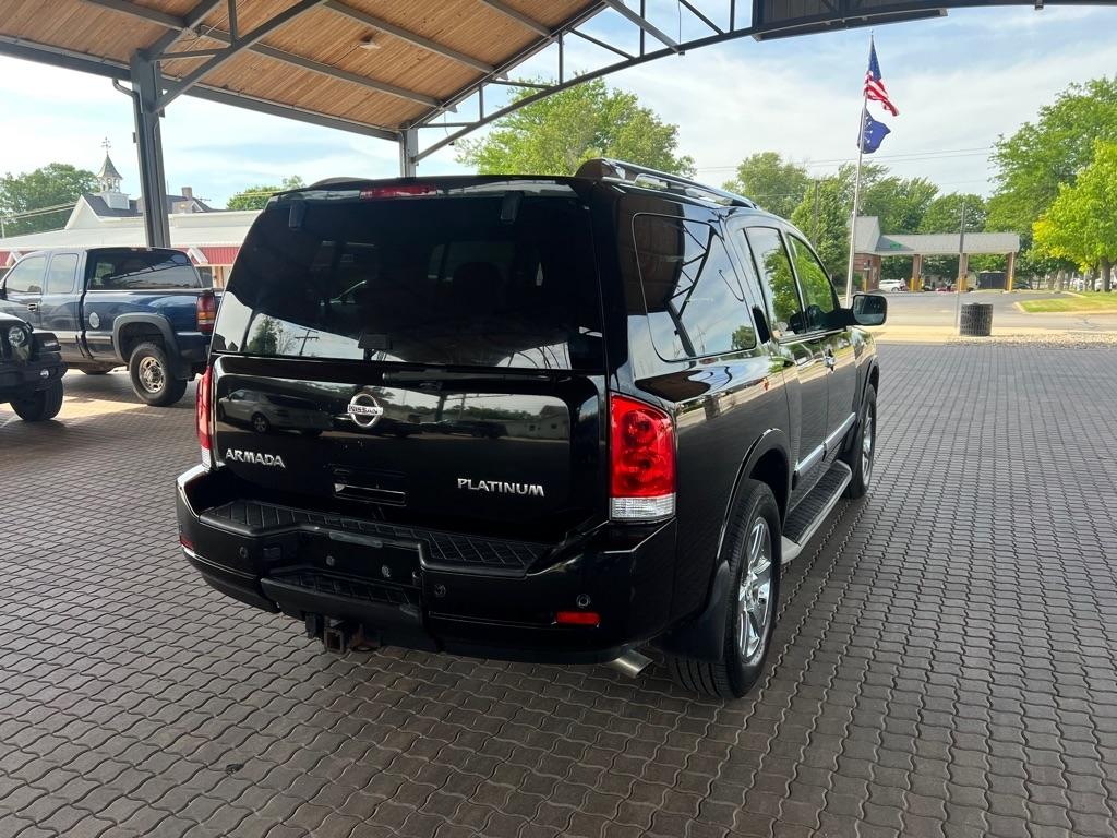 Nissan Armada  2012