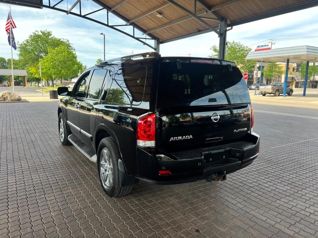 Nissan Armada  2012